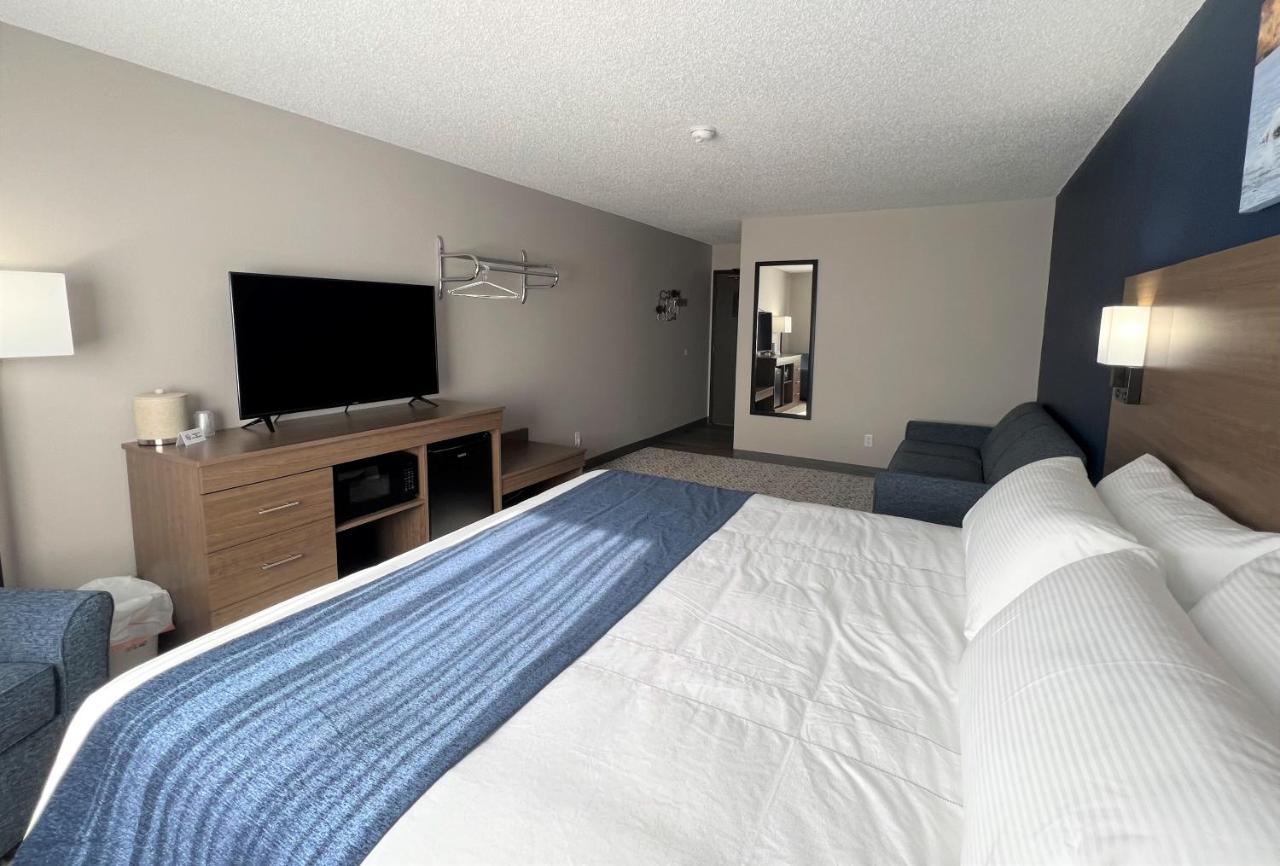 Hilltop Inn & Suites Grove Bagian luar foto